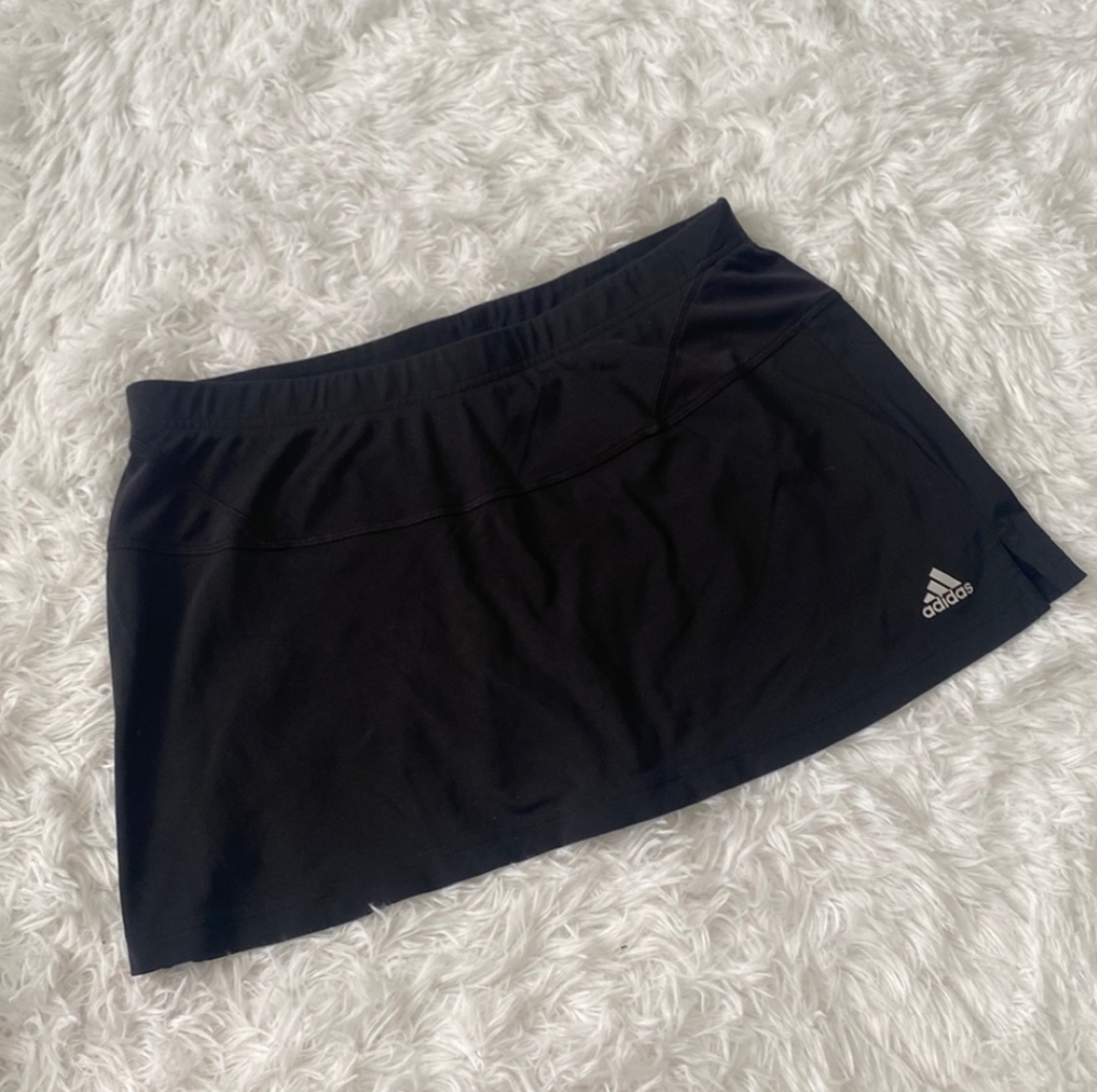 Adidas tennis mini skirt